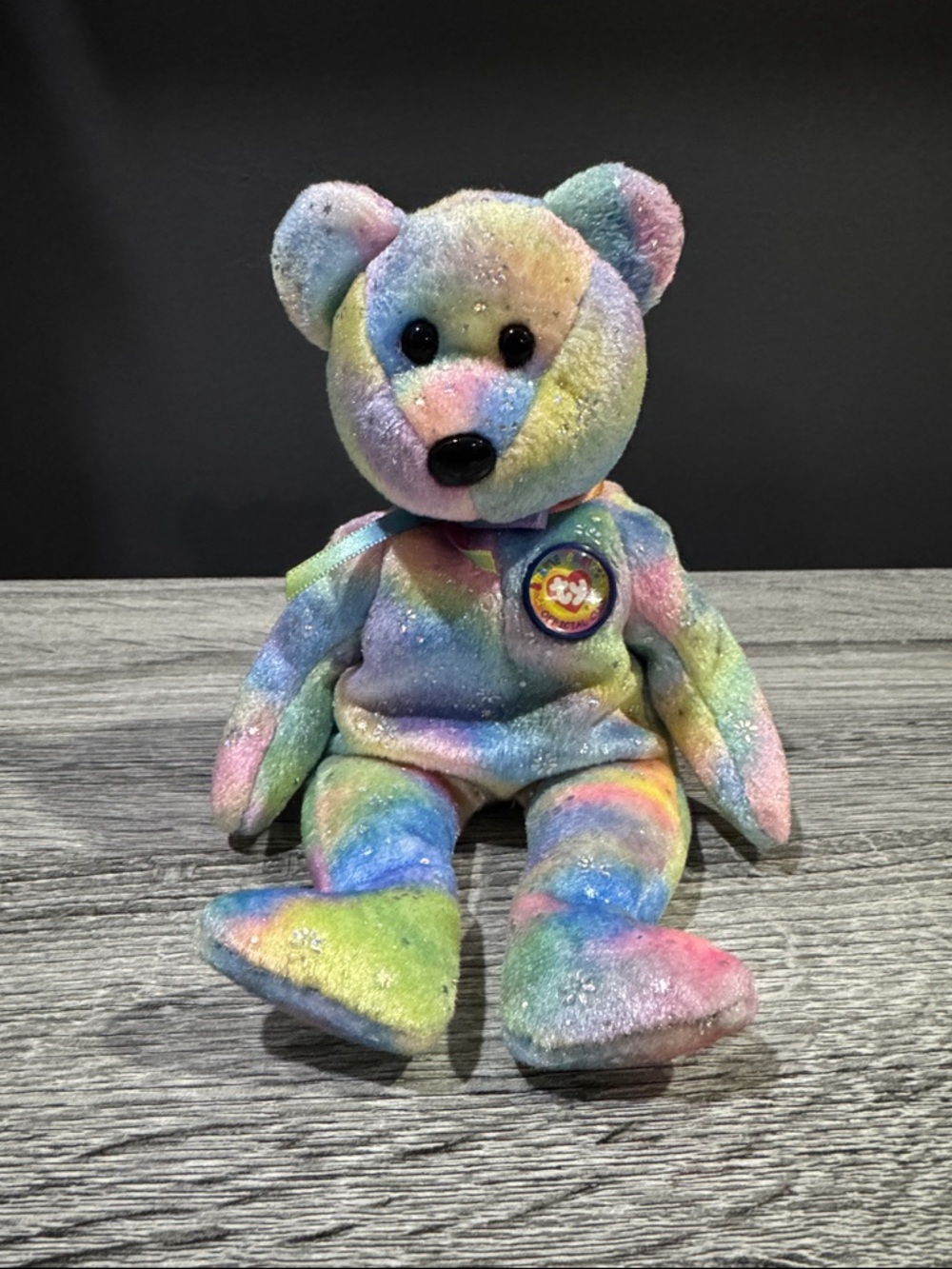 Ty | Beanie Babies Official Club: Clubby VI Rainbow Bear (2003)